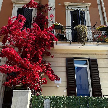 Mariviva Guest House Террачина Экстерьер фото